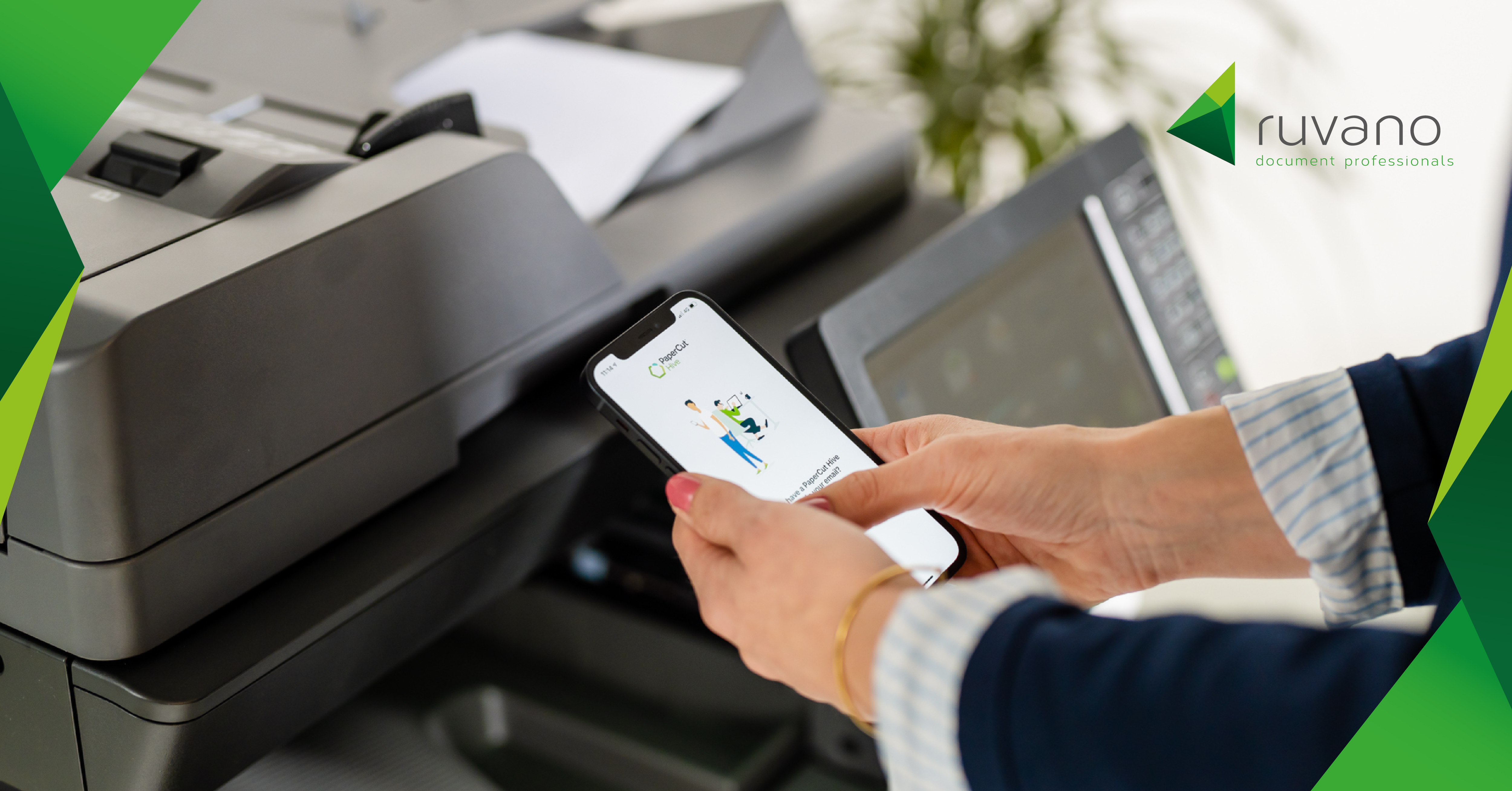 De toekomst van printbeheer: Ontdek Follow Me Printing met PaperCut